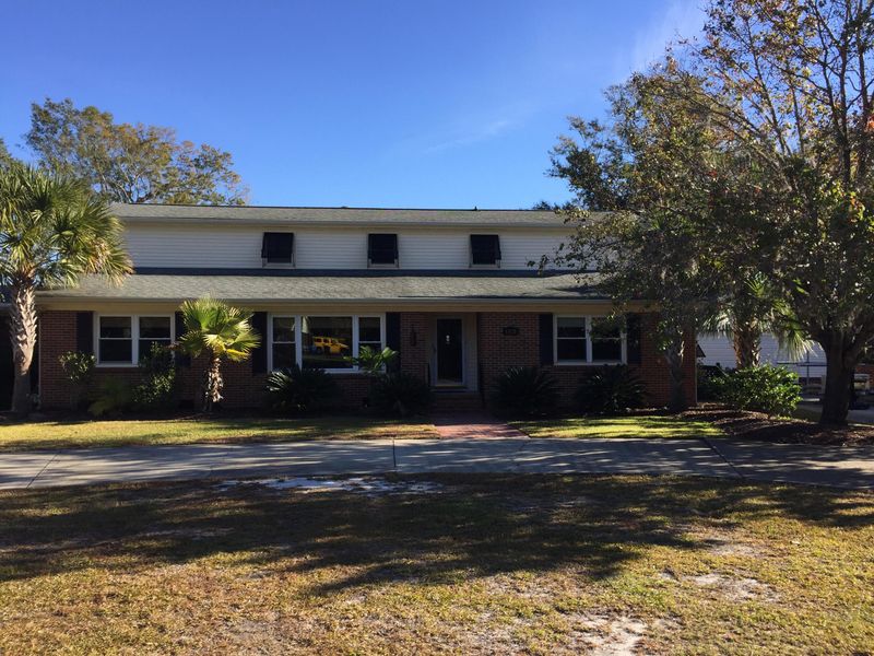 1020 Live Oak Ave, Moncks Corner, SC 29461