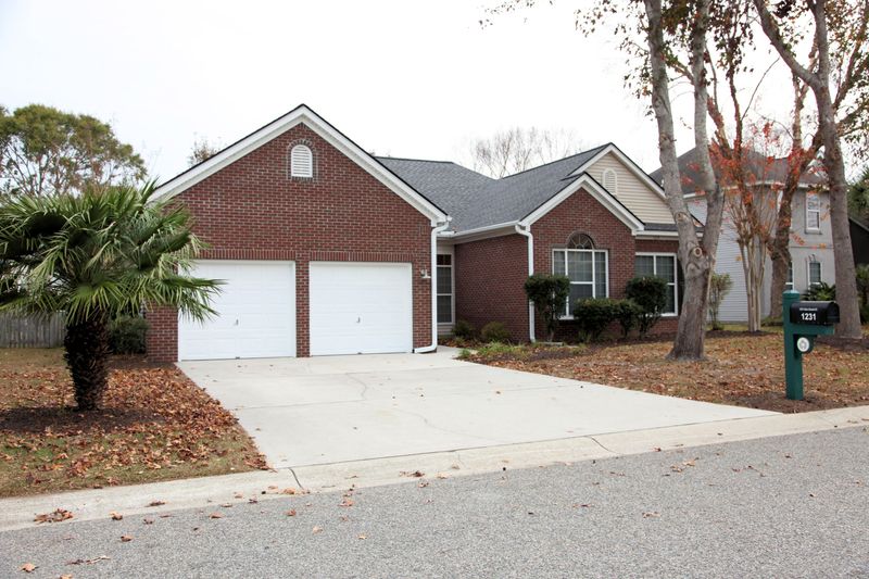 1231 Sam Snead Dr, Mount Pleasant, SC 29466
