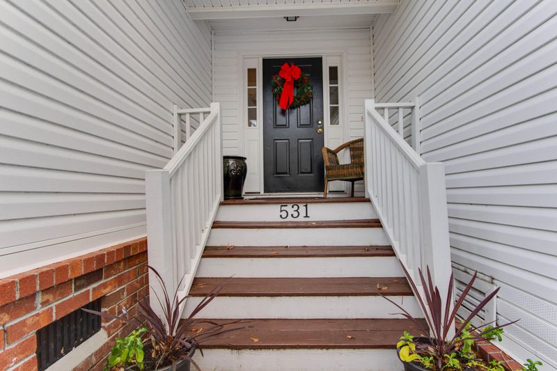 531 Stone Creek Dr, Charleston, SC 29414