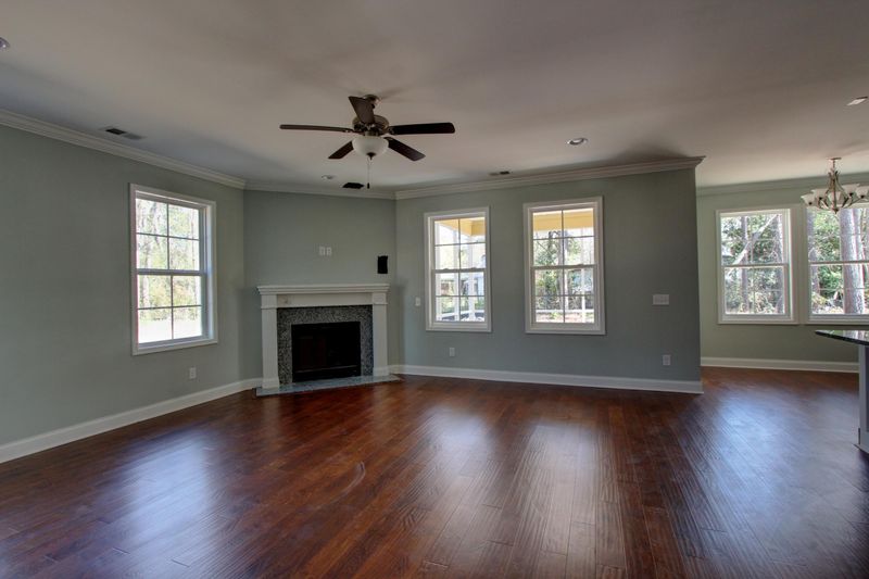 1505 Jahnz Ct, Summerville, SC 29485