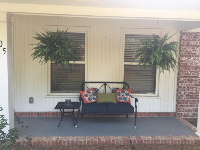 305 Partridge Cir, Summerville, SC 29485