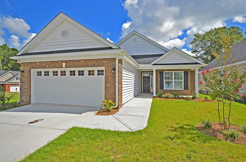 114 Lilith Ln, Summerville, SC 29485