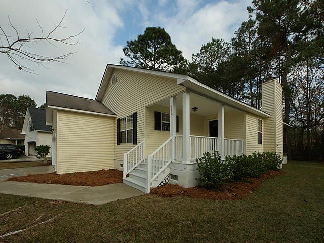 110 Apache Dr, Summerville, SC 29483