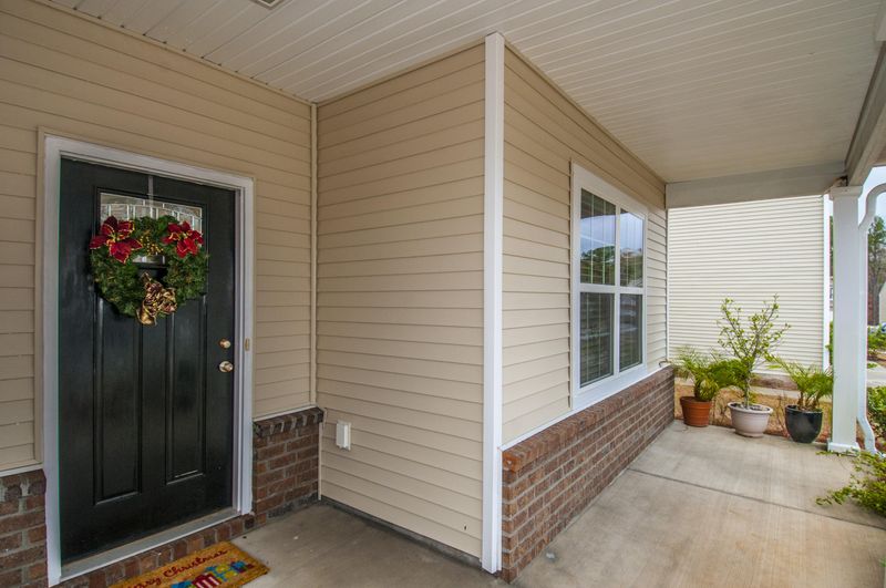 249 Old Carolina Dr, Goose Creek, SC 29445