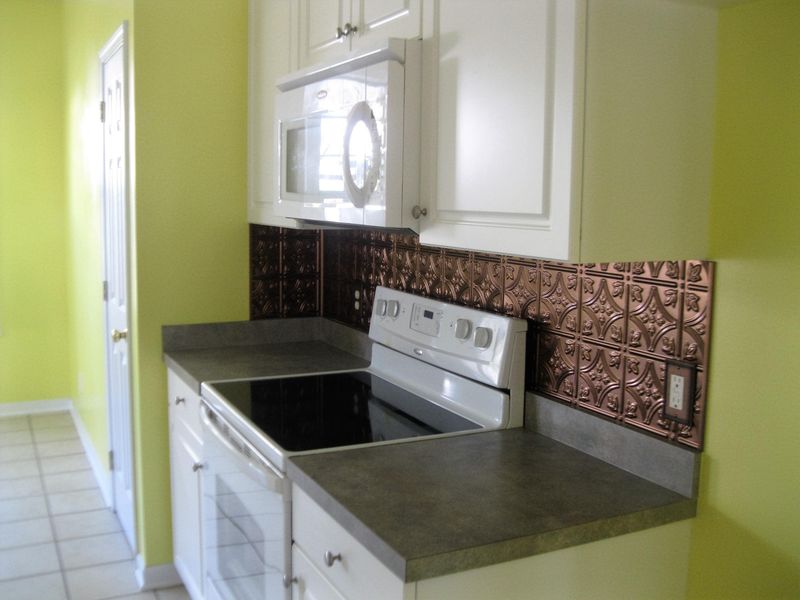 802 N Aylesbury Rd, Goose Creek, SC 29445
