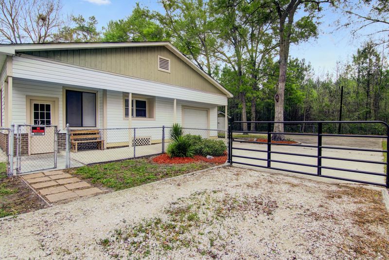 345 Dunmeyer Hill Rd, Summerville, SC 29485