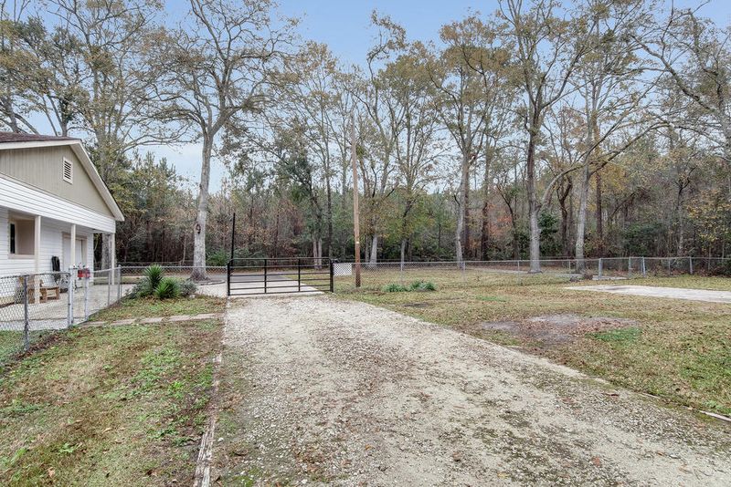 345 Dunmeyer Hill Rd, Summerville, SC 29485