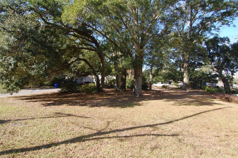 1368 Pherigo, Mount Pleasant, SC 29464
