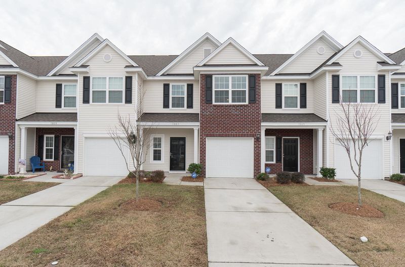 1867 Heldsberg Dr, Charleston, SC 29414