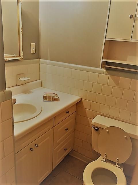1130 Landsdowne Dr, Charleston, SC 29412