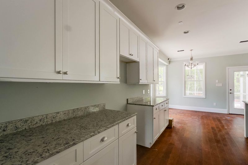 1513 Jahnz Ct, Summerville, SC 29485