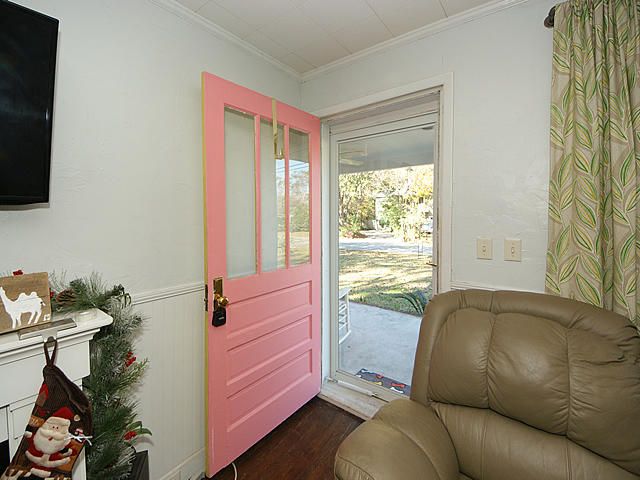2019 Woodland Shores Rd, Charleston, SC 29412