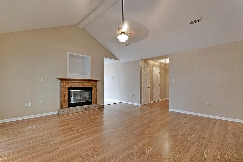 7724 Buck Pond Rd, North Charleston, SC 29418