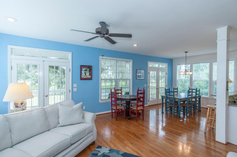 536 Oristo Ridge Rd, Edisto Beach, SC 29438