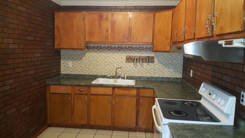 203 Holly Ave, Goose Creek, SC 29445