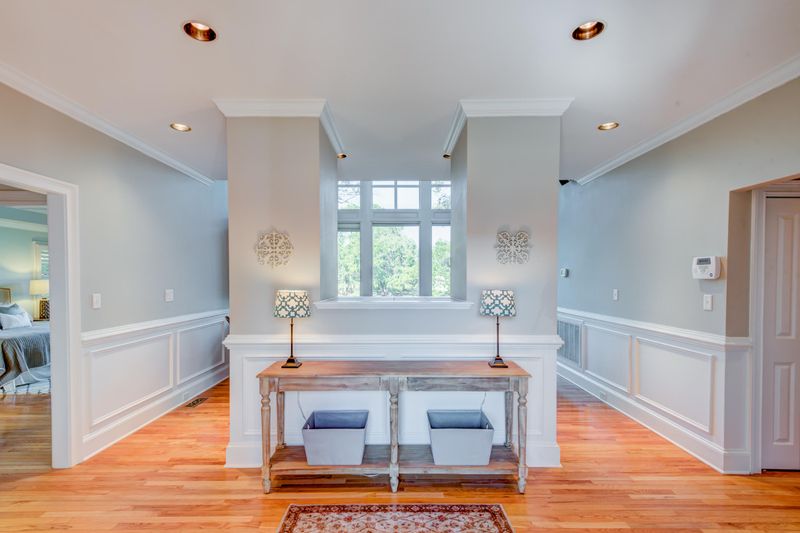 657 Lake Frances Dr, Charleston, SC 29412