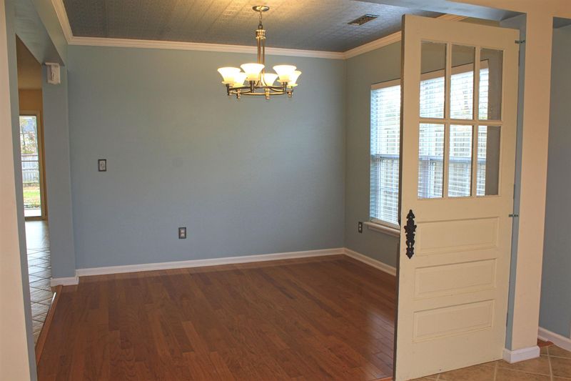106 Pine Hall Dr, Goose Creek, SC 29445