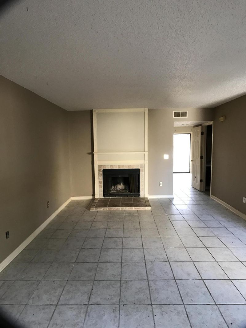 8013 Thelen St, North Charleston, SC 29406