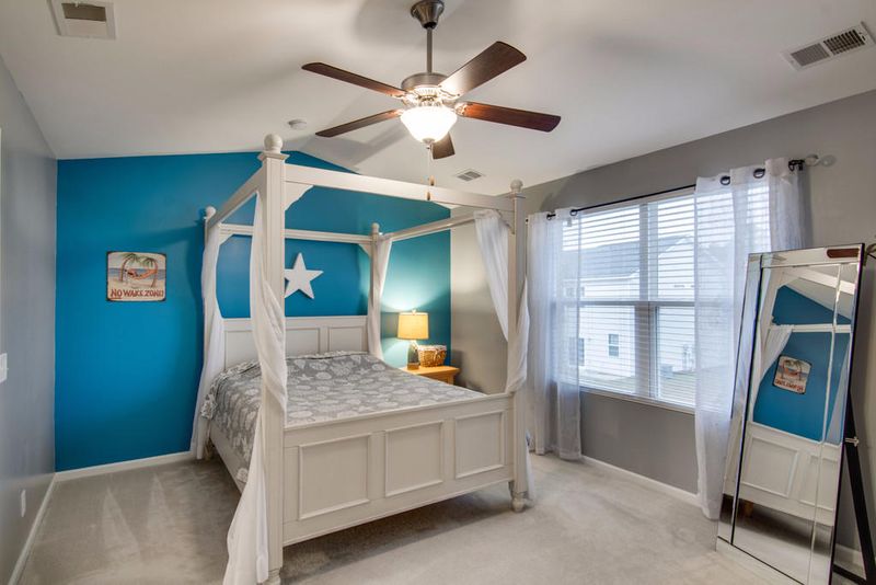 9074 Parlor Dr, Ladson, SC 29456