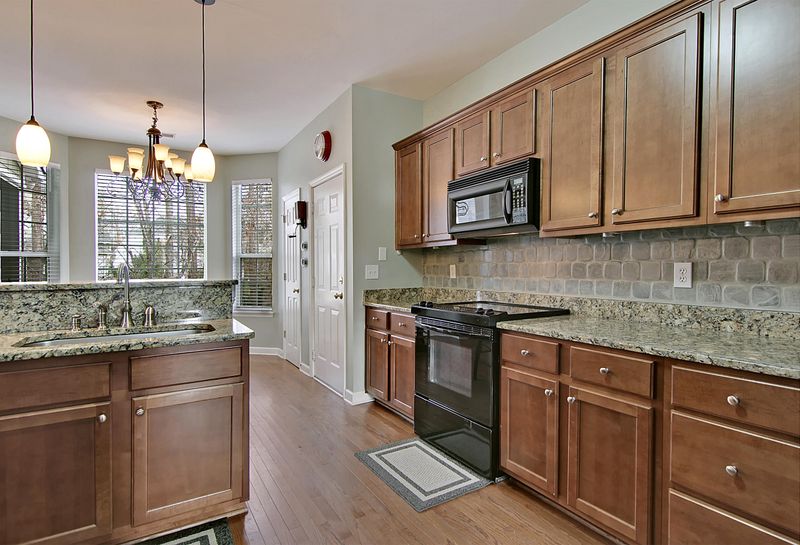 2101 Short Grass Ct, Mount Pleasant, SC 29466