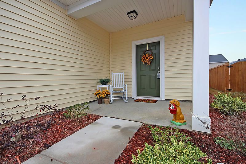 1631 Eider Down Dr, Summerville, SC 29483