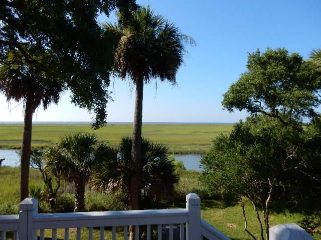 844 Hammocks Way, Edisto Island, SC 29438