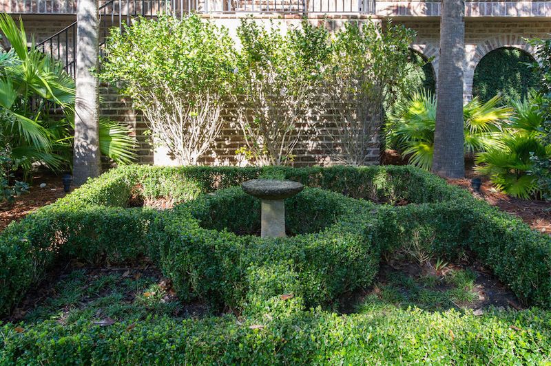 29 Rhetts Bluff Rd, Kiawah Island, SC 29455