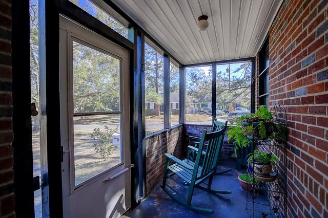 2 Colleton Dr, Charleston, SC 29407