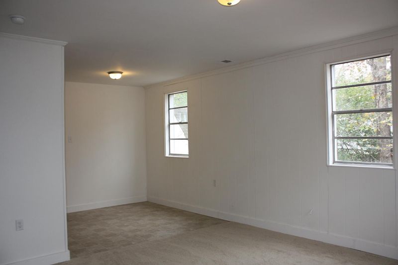 231 Dogwood Ave, Goose Creek, SC 29445