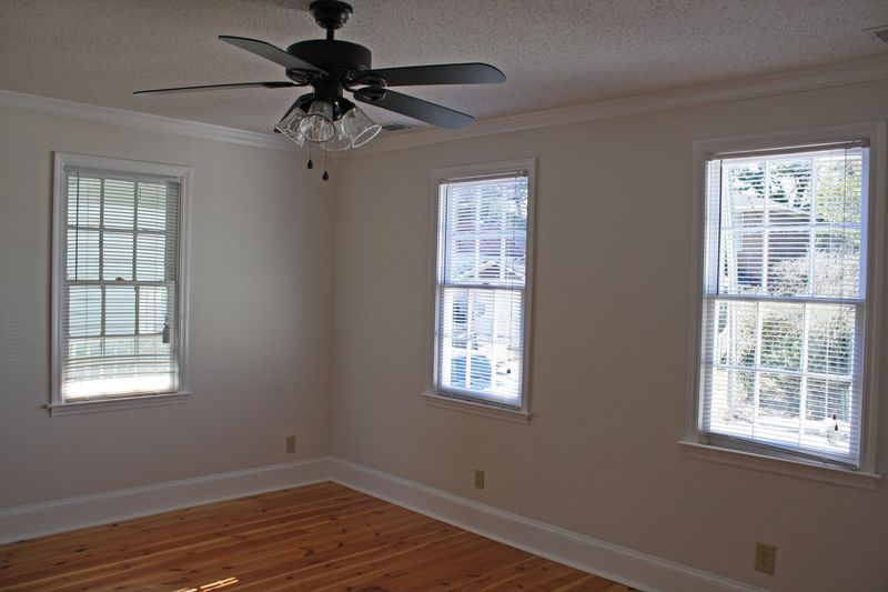 14 Rosemont St, Charleston, SC 29403