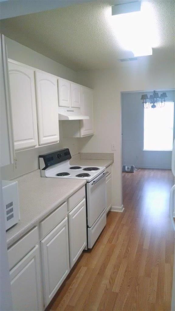 1210 Apex Ln, Charleston, SC 29412
