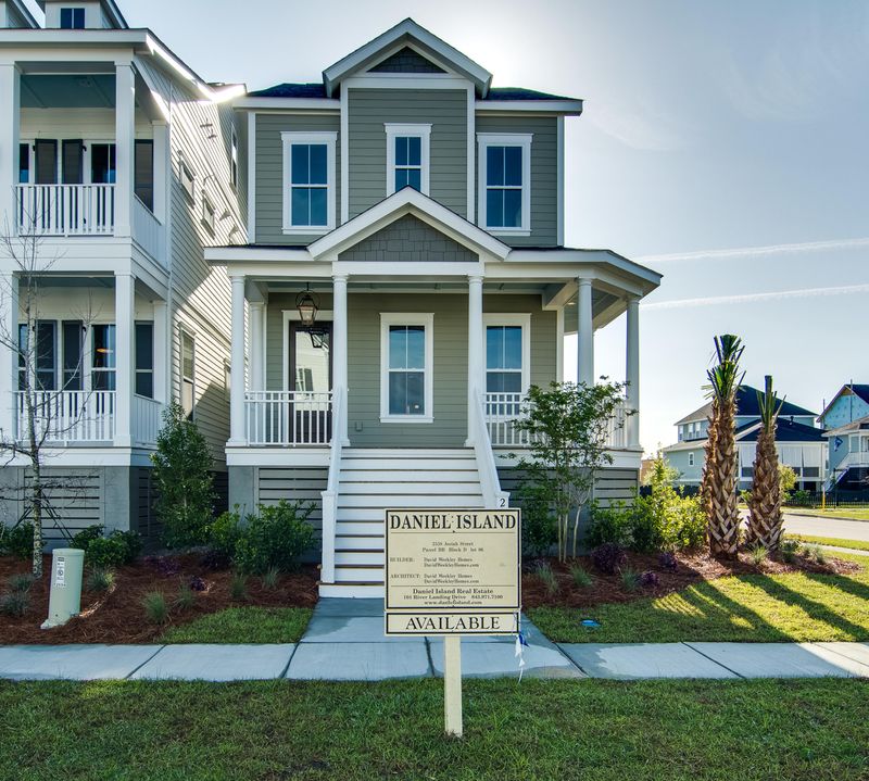 2558 Josiah St, Daniel Island, SC 29492