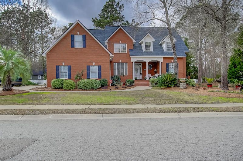 104 Glen Abby Dr, Summerville, SC 29483