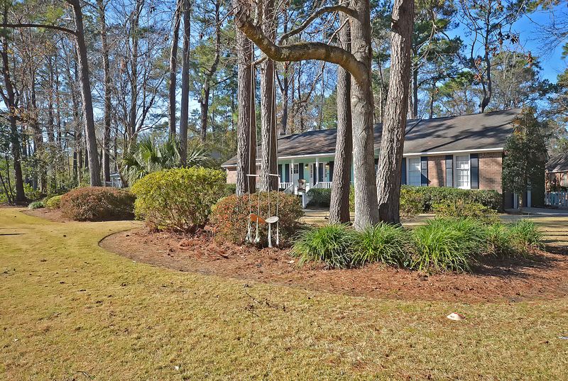 1155 Plantation Ln, Mount Pleasant, SC 29464