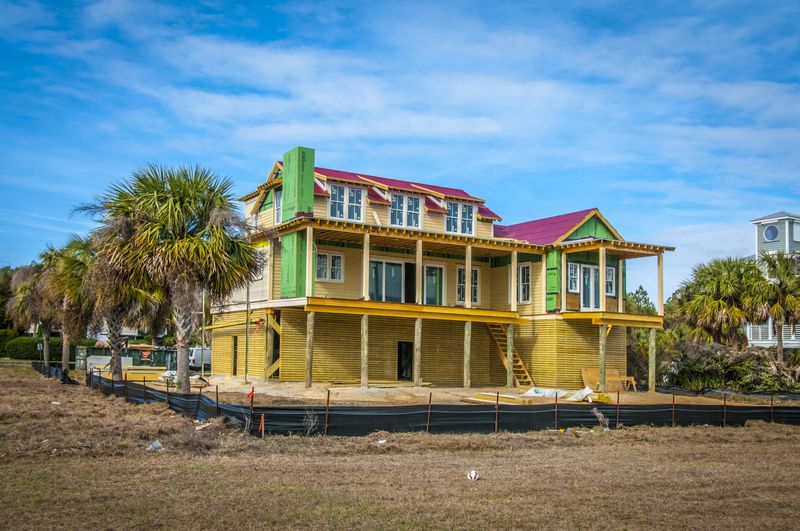 3003 Brownell Ave, Sullivans Island, SC 29482