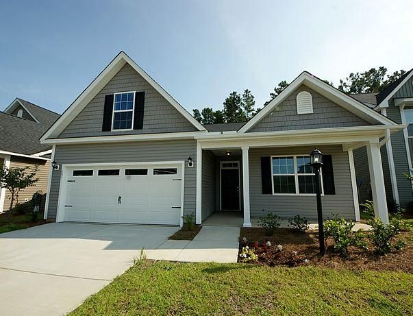 415 Whispering Breeze Ln, Summerville, SC 29486