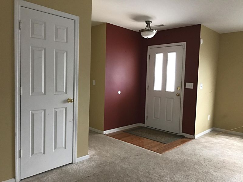 213 Pine Hall Dr, Goose Creek, SC 29445
