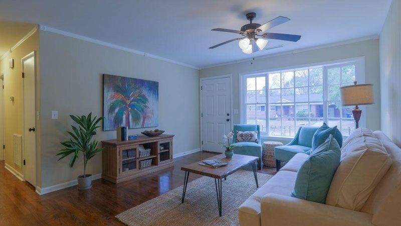 1821 Christian Rd, Charleston, SC 29407