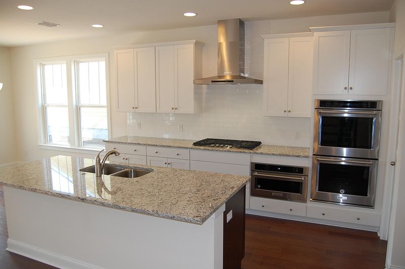2219 Spring Hope Dr, Mount Pleasant, SC 29466