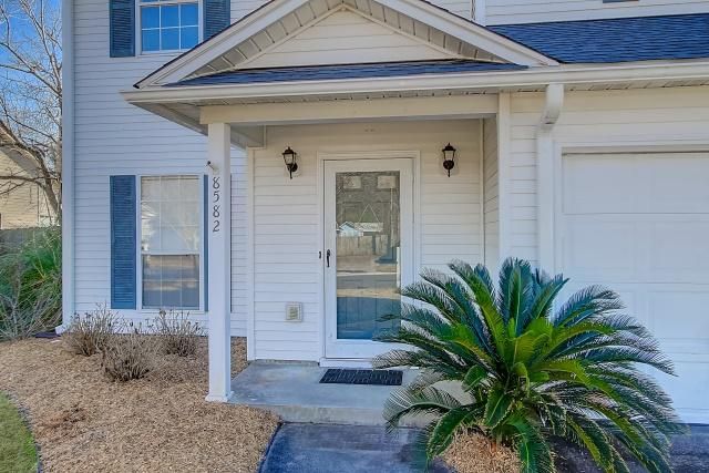 8582 Brookforest Dr, Charleston, SC 29406