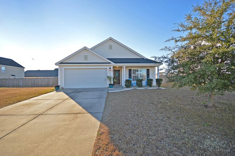 603 Silver Moss Dr, Moncks Corner, SC 29461