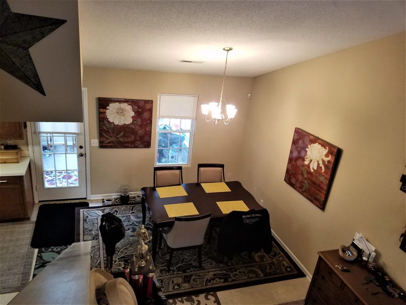 437 Courtland Dr, Summerville, SC 29486