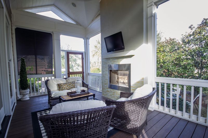 22 Woodford St, Daniel Island, SC 29492