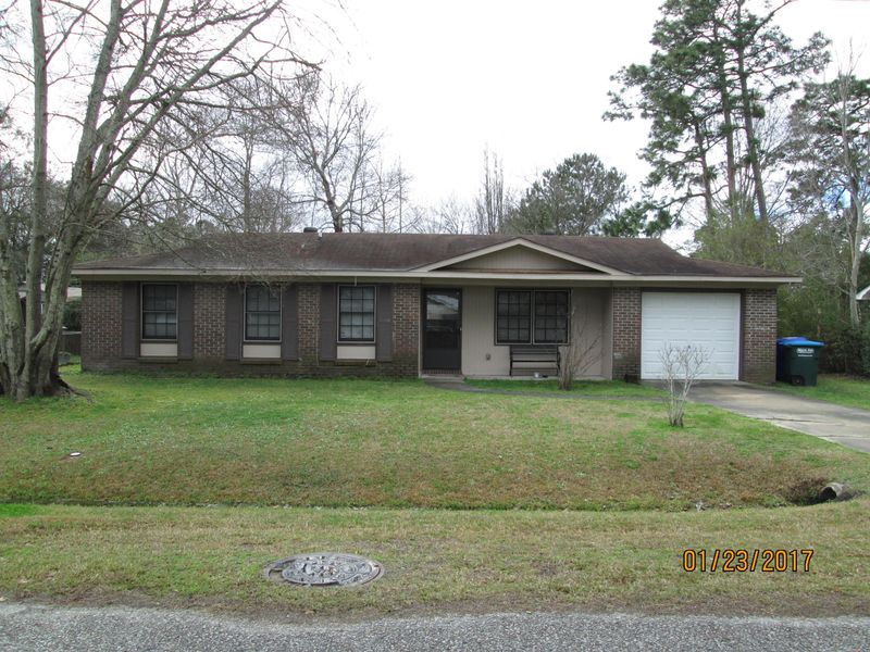 4449 Clovewood Dr, Ladson, SC 29456