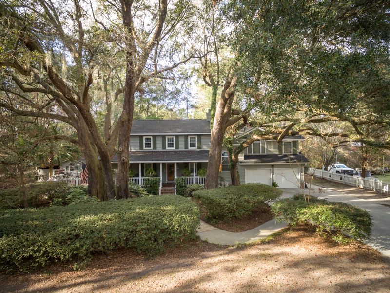 3184 Bohicket Rd, Johns Island, SC 29455