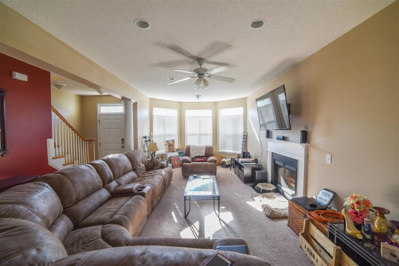 202 Maplewood Ridge Ct, Summerville, SC 29486