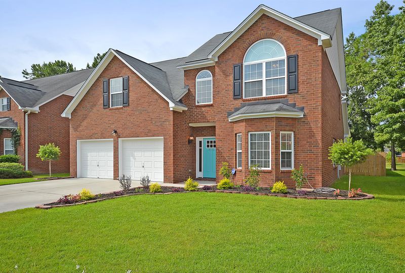 8731 Evangeline Dr, North Charleston, SC 29420
