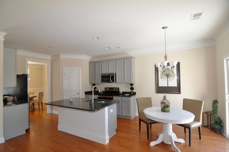 969 Dills Bluff Rd, Charleston, SC 29412