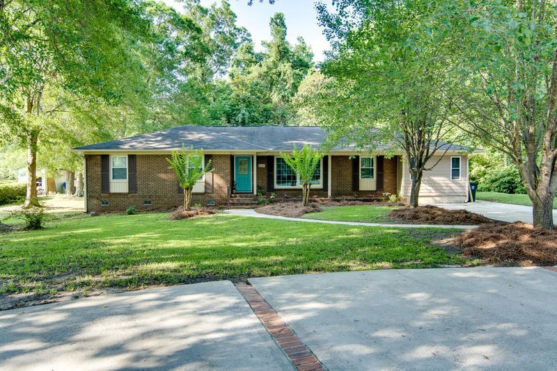 203 California Ave, Moncks Corner, SC 29461