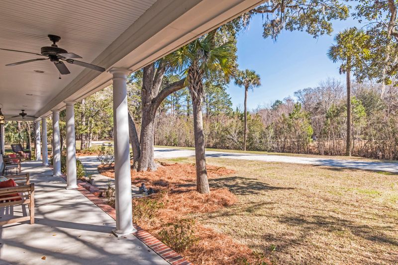 2290 Shady Moss Ln, Johns Island, SC 29455